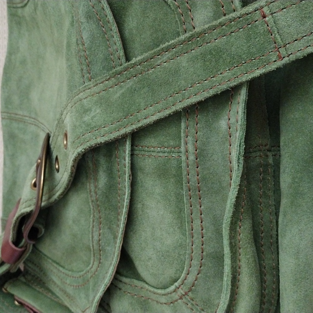 Vintage Lucky Brand Green Suede Adjustable Grommet Straps Messenger Bag NWT - Picture 8 of 11